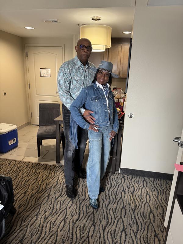 Review Thumbnail Image 1 240715274