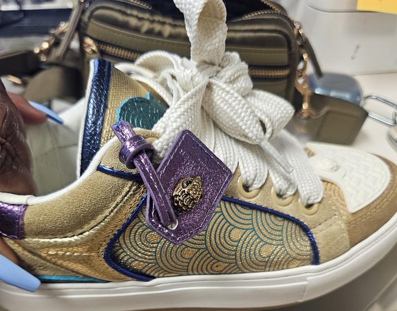 Review Thumbnail Image 0 245576008