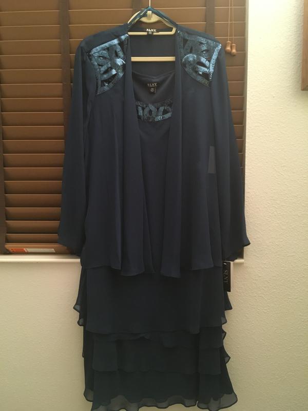 Review Thumbnail Image 0 216568917