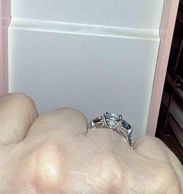 Customer photo for "Absolutely Stunning Colors!"