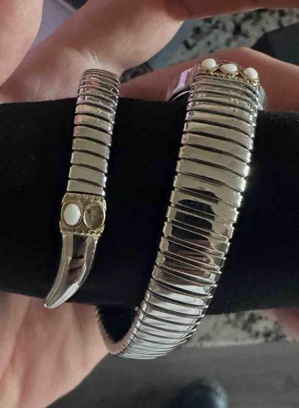 Review Thumbnail Image 0 248194116