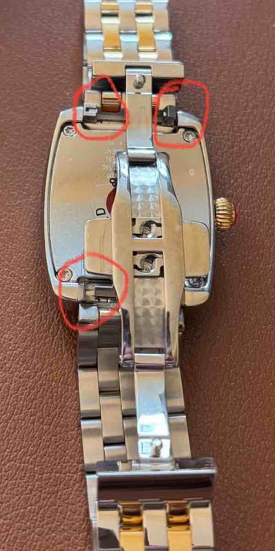 Lovely Look, Poor Bracelet Design