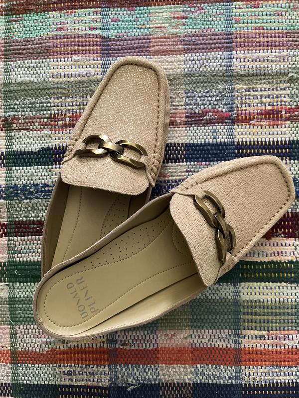 Review Thumbnail Image 0 243680929