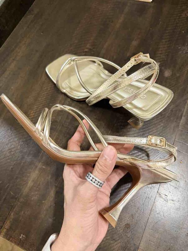 Review Thumbnail Image 1 250176585