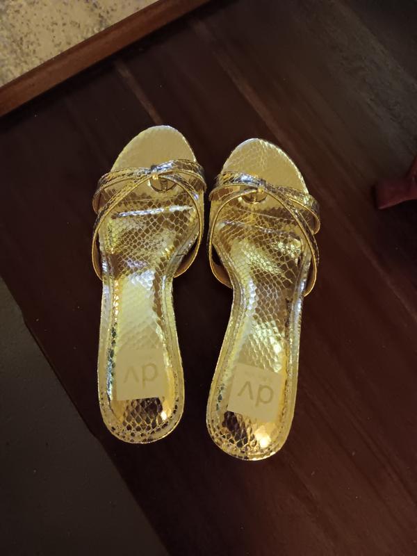 Review Thumbnail Image 0 242773902