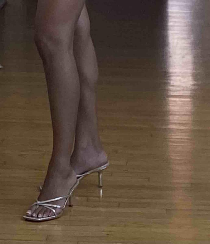 Cute but not for long time (standing ) wear