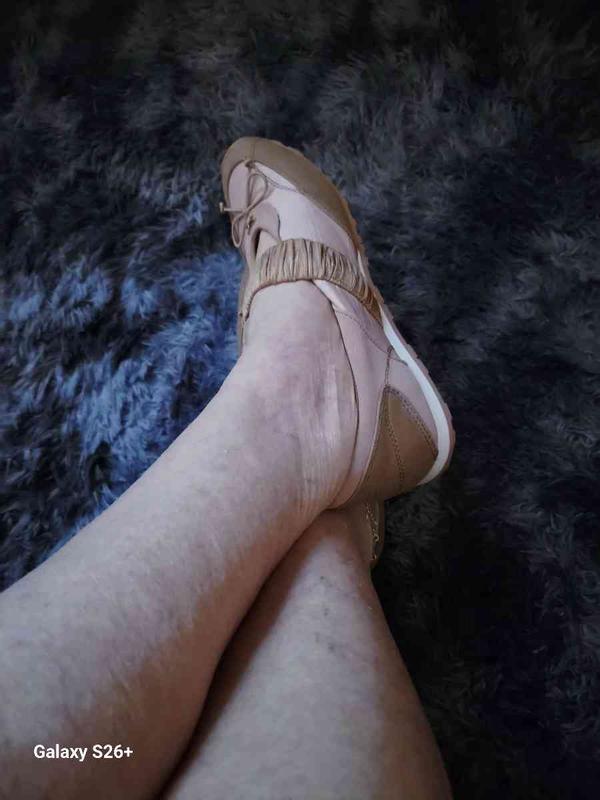 Review Thumbnail Image 1 255536741