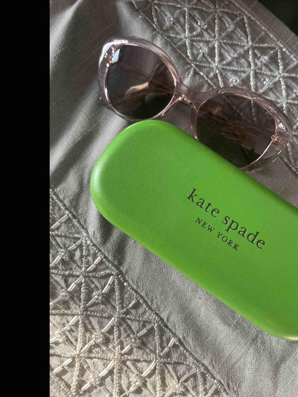 Review Thumbnail Image 0 243361624