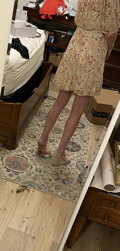 Review Thumbnail Image 3 215844793