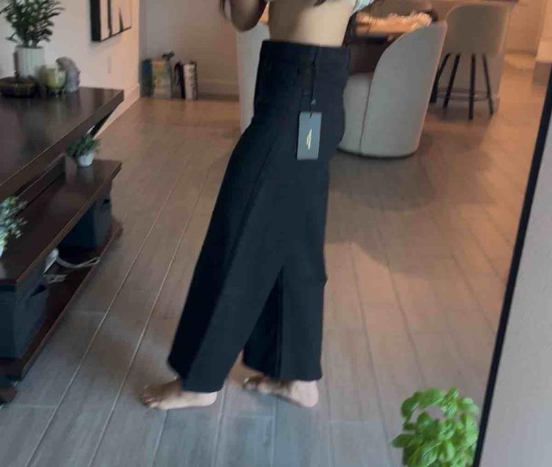 Review Thumbnail Image 0 245505184