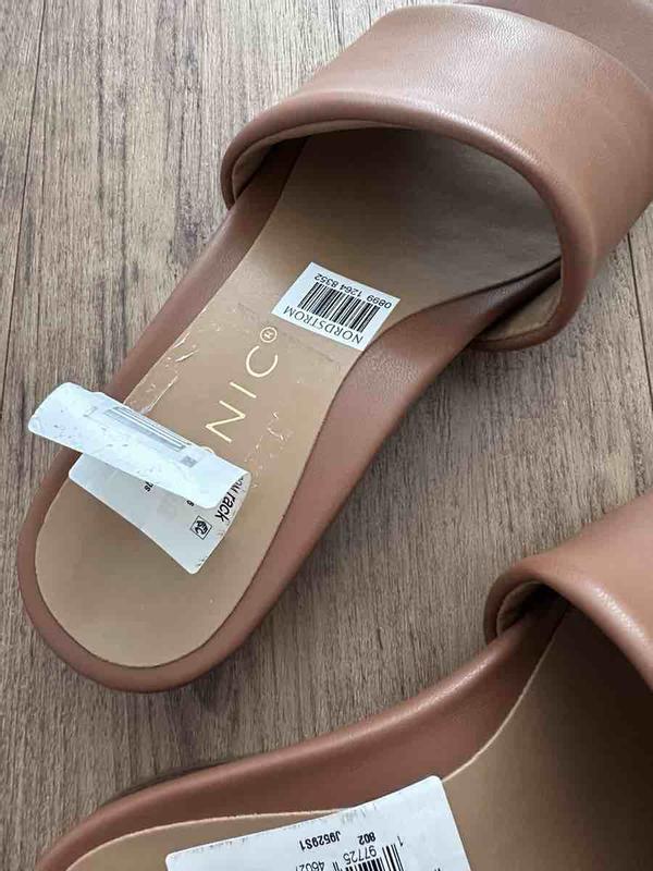 Review Thumbnail Image 0 252899072