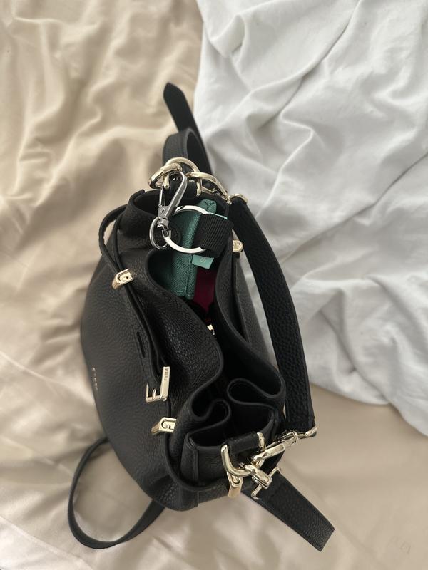 Review Thumbnail Image 0 249240218