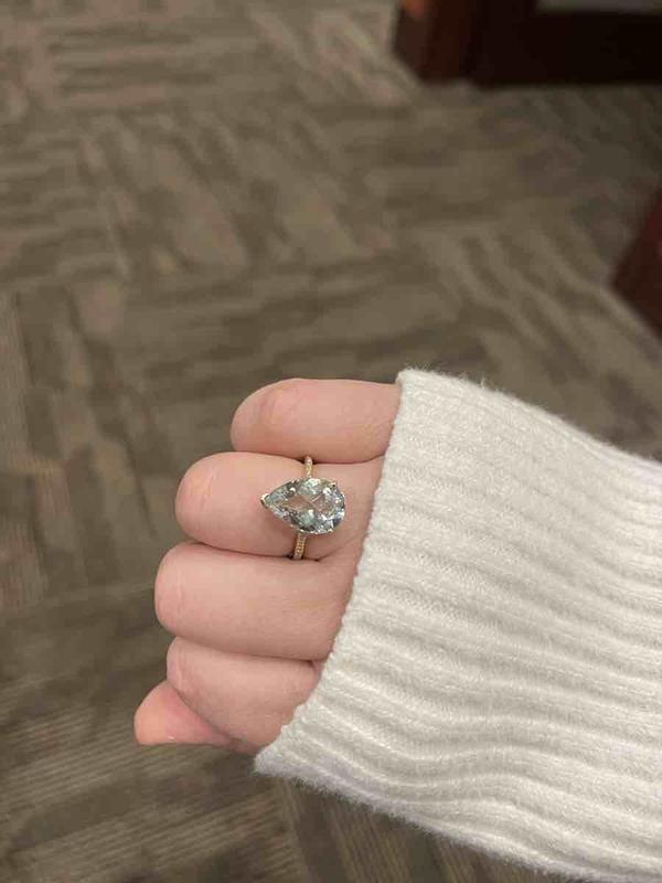 Review Thumbnail Image 0 237463735