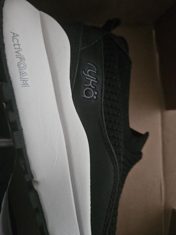 Review Thumbnail Image 2 244321151