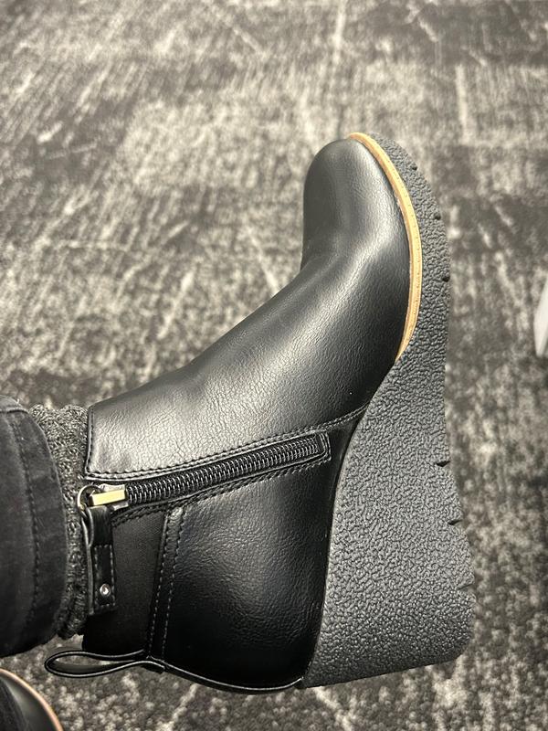 Review Thumbnail Image 0 221461870