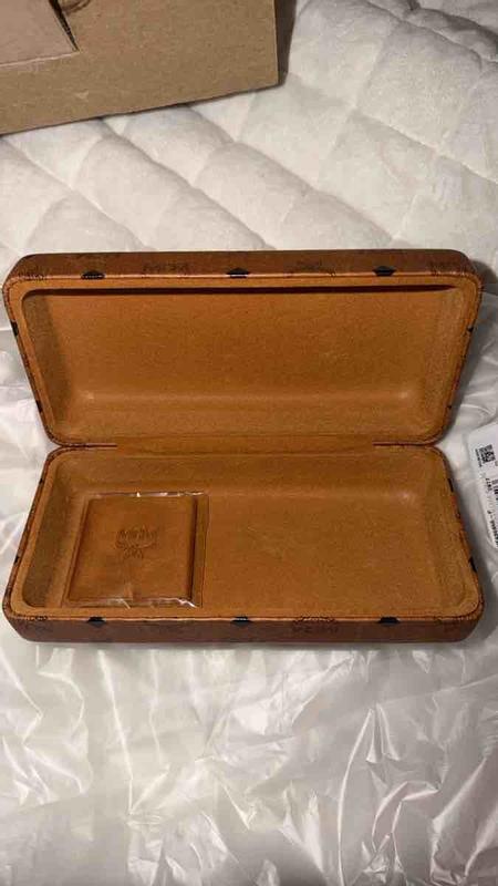 Review Thumbnail Image 1 249808408
