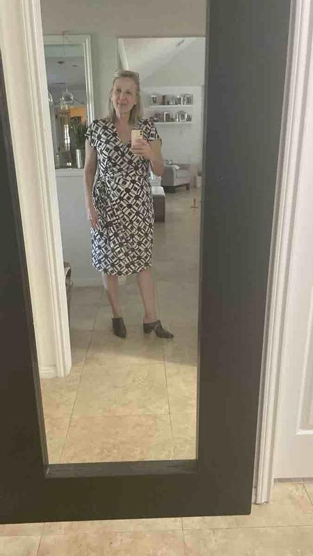 Review Thumbnail Image 0 235443884