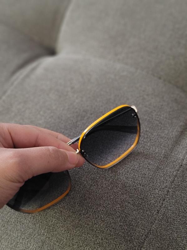 Review Thumbnail Image 1 204436376