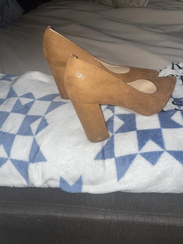 Review Thumbnail Image 1 232005513