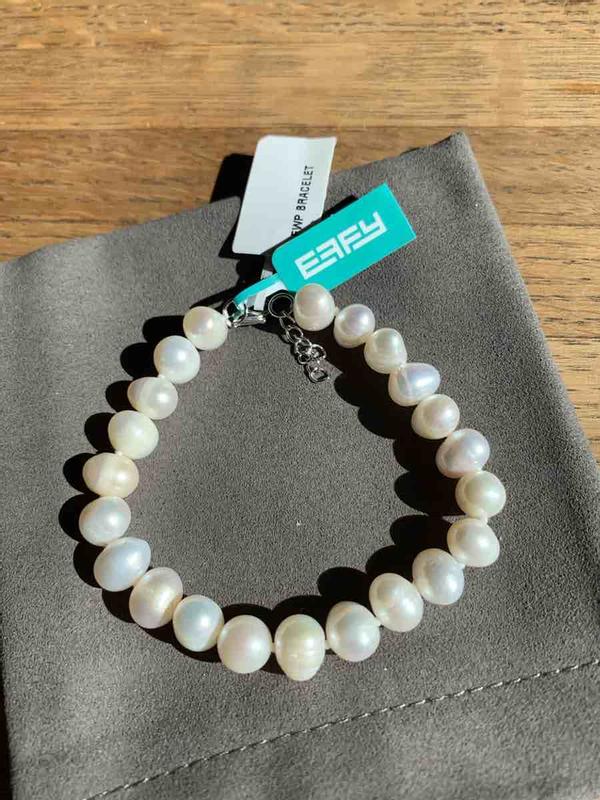 Review Thumbnail Image 0 234190055