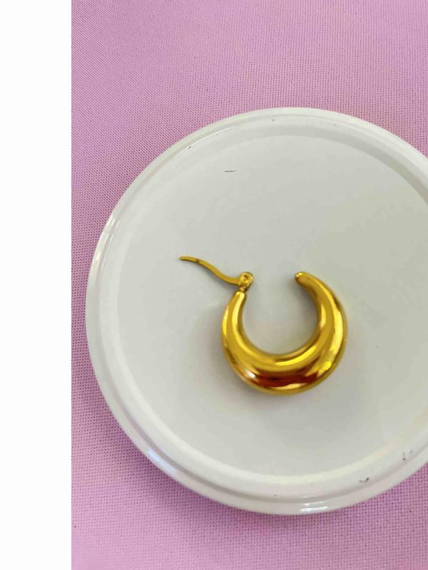 Cute earrings but delicate