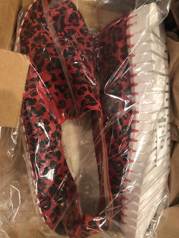 Customer photo for "incorrect description"