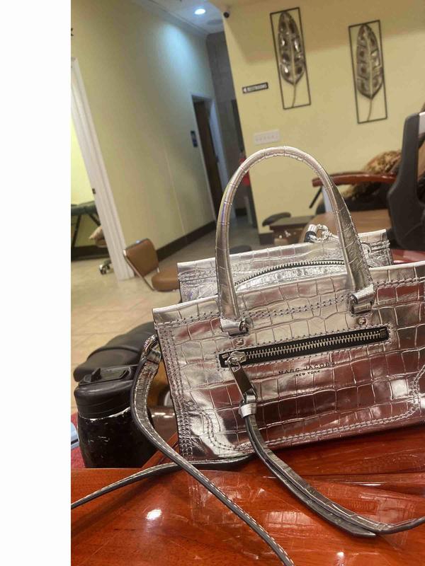 Review Thumbnail Image 0 219878061