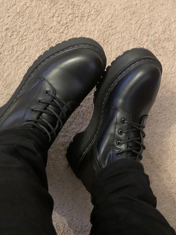 steve madden patti platform combat boot