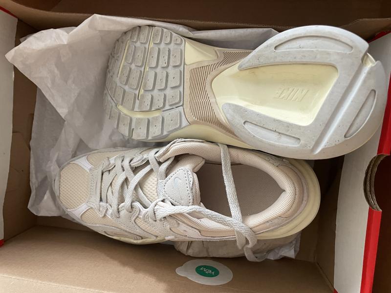 Review Thumbnail Image 0 245863246