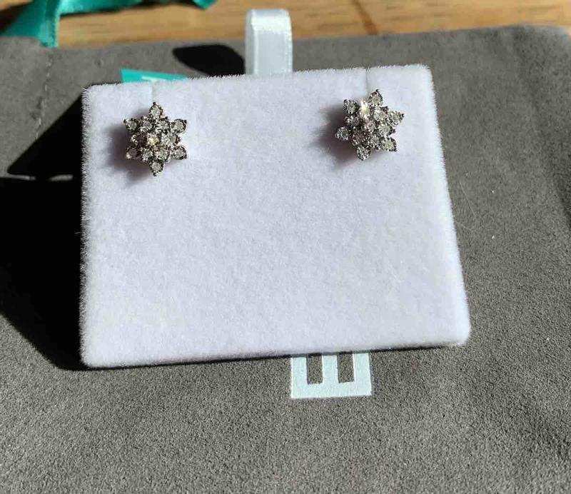 Review Thumbnail Image 0 234189778