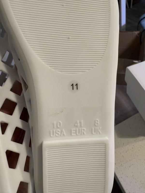 Review Thumbnail Image 0 245408646