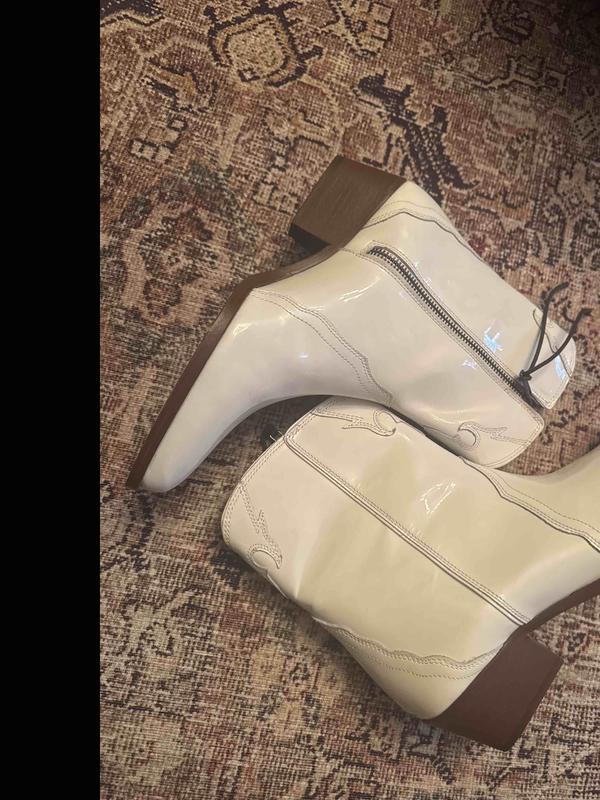 the white is shiny leather!