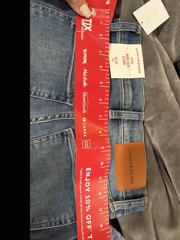 Review Thumbnail Image 1 249191745