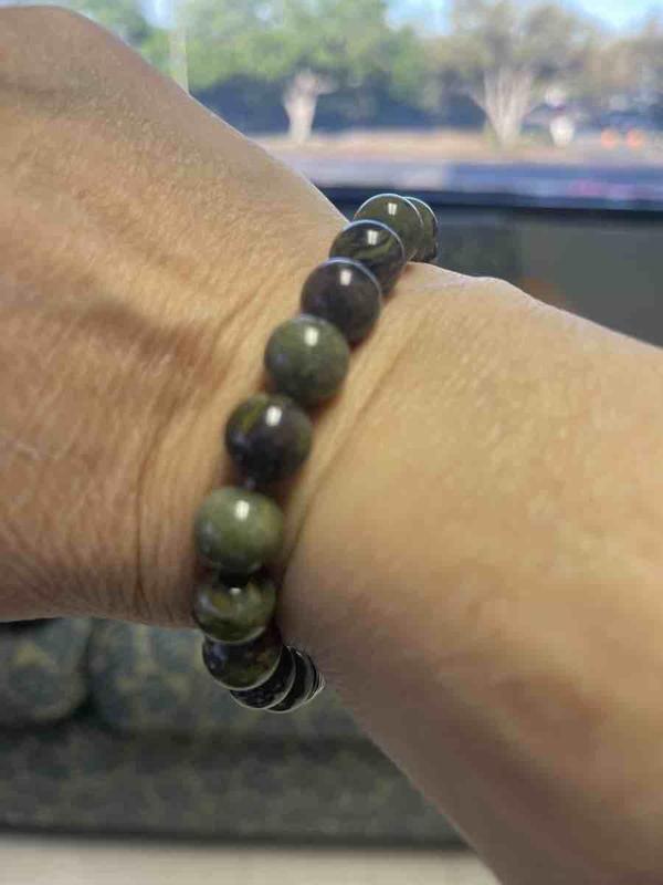 Review Thumbnail Image 0 240666027