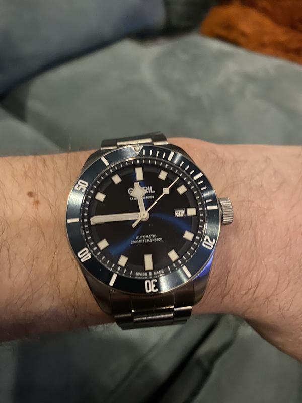 Review Thumbnail Image 0 205436201