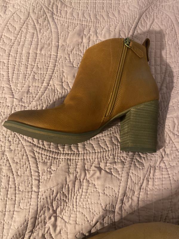 Review Thumbnail Image 1 228395612