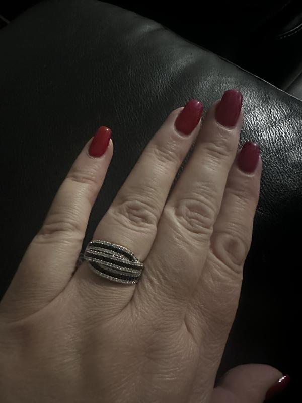 Review Thumbnail Image 0 235967365