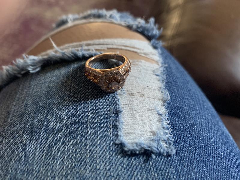 Review Thumbnail Image 0 205481281