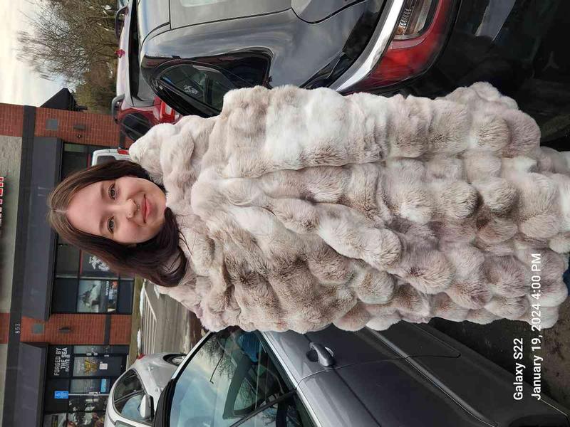 Review Thumbnail Image 0 231272704