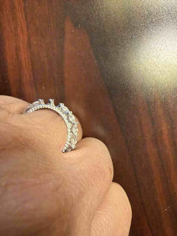 Review Thumbnail Image 0 249639625