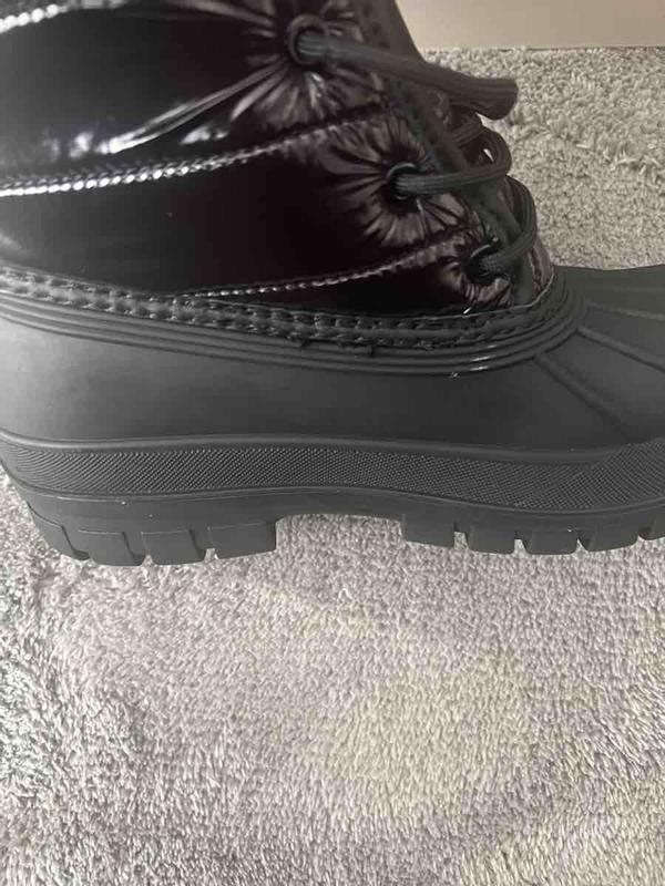 Review Thumbnail Image 0 244818417