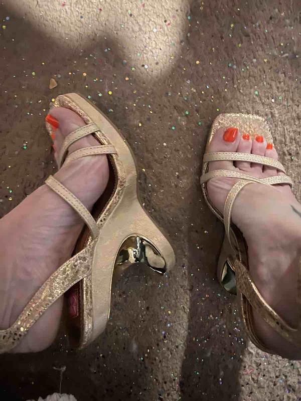 Review Thumbnail Image 2 246001362