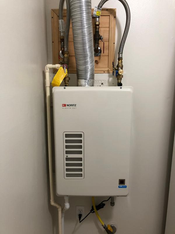 Noritz EZTR40-LP Liquid Propane 6.6 GPM 120000 BTU 120 Volt Residential  Whole House Tankless Water Heater - VentingPipe.com