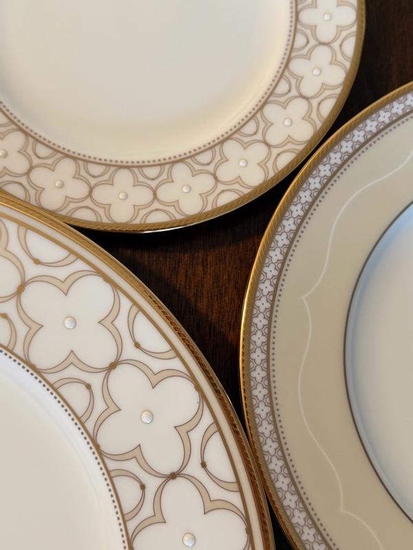 Trefolio Gold by Noritake