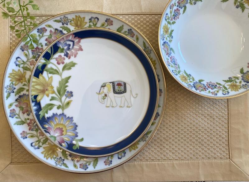 Customer carousel item 8.