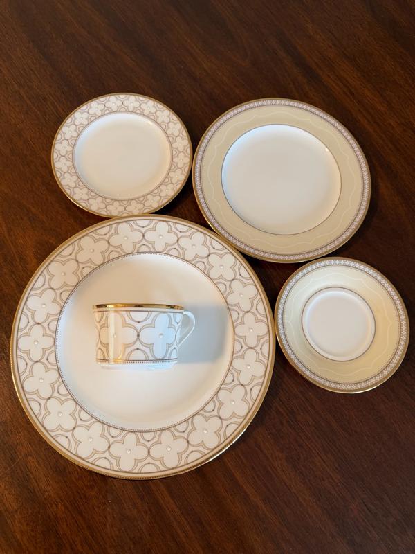 Noritake Trefolio Gold 5-Piece (White) Bone China Place Setting