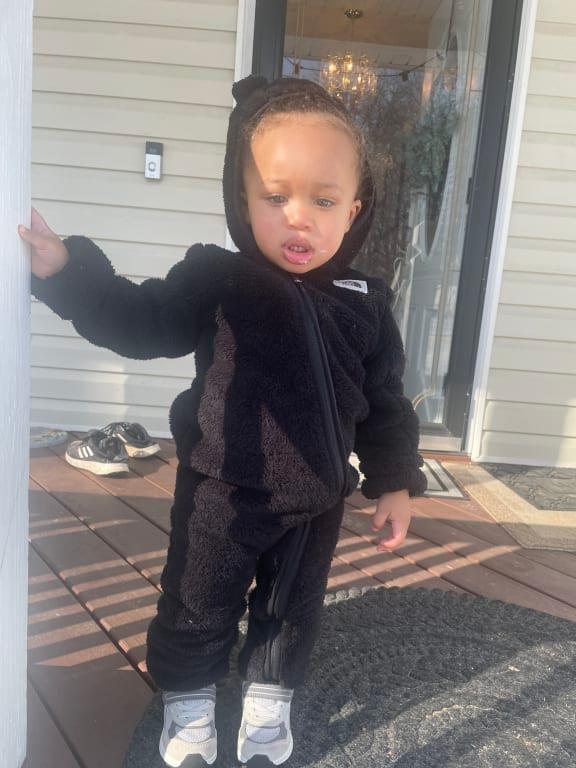 Review Thumbnail Image 1 379644762