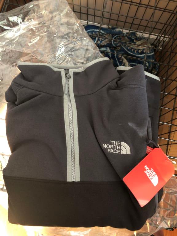 My new North Face Pullover!