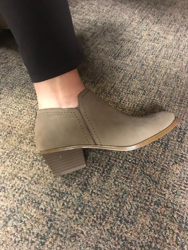 Naturalizer zarie ankle boot sale
