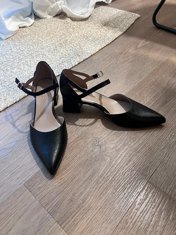 Naturalizer Maddox Strappy Pump | Womens Heels